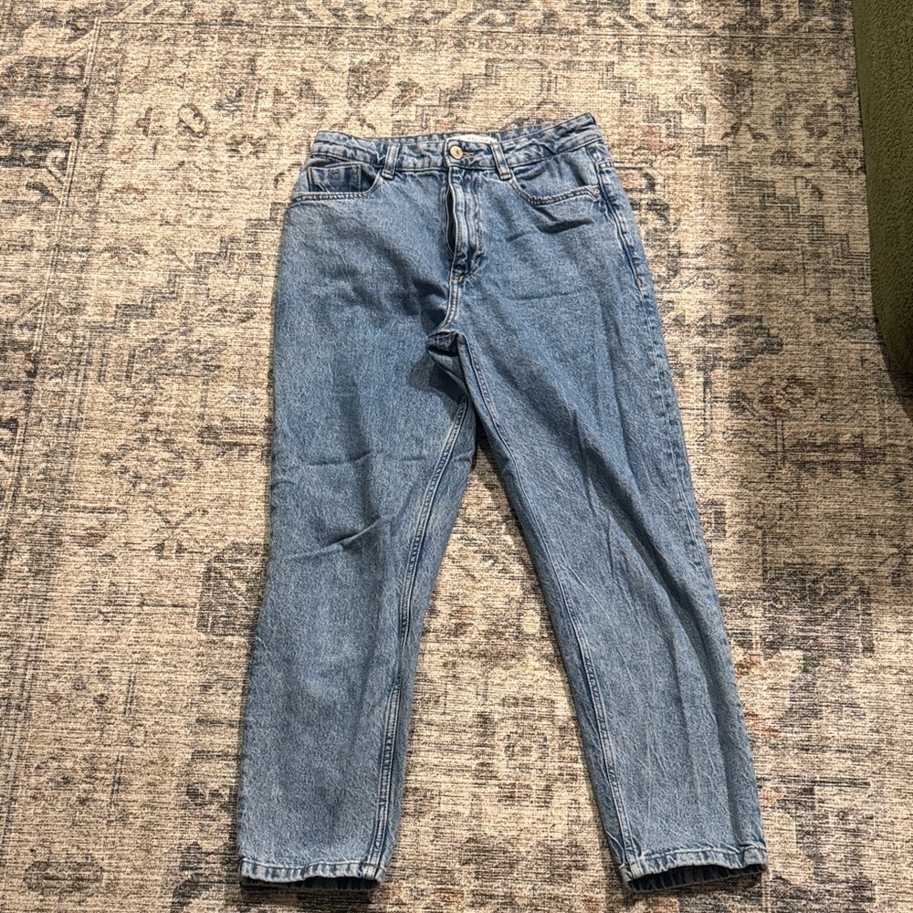 Zara Light Blue Relaxed Jeans